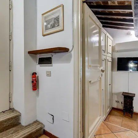 דירה Trevi Legend Penthouse